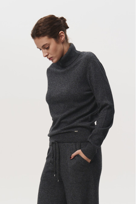 Basic Dark Grey Lambswool Turtleneck Basic Dark Grey Lambswool Turtleneck