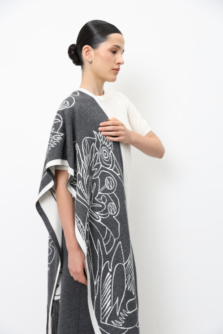 Dark Grey Jacquard Scarf With Graphic Motif