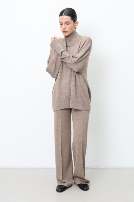 Dark Beige Straight Wool Pants Dark Beige Straight Wool Pants