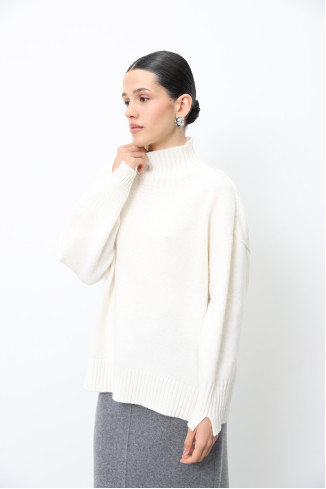 Oversized Off-White Lambswool Sweater