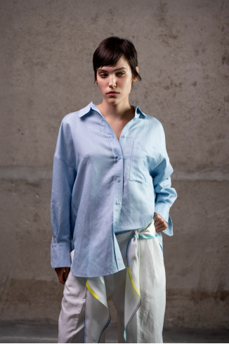 Сорочка oversize з льону блакитна
