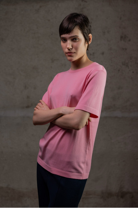 Pink Short-Sleeved Basic Jumper Pink Short-Sleeved Basic Jumper