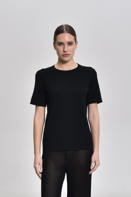 Black Short-Sleeved Basic Jumper Black Short-Sleeved Basic Jumper