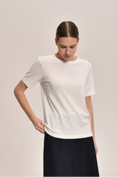 Off-White Short-Sleeved Basic Jumper Off-White Short-Sleeved Basic Jumper