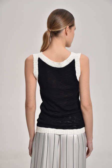 Black-Off-White Textured Top With Contrasting Border