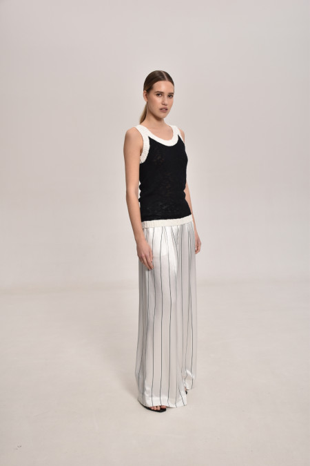 Black-Off-White Textured Top With Contrasting Border